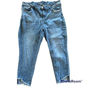 Seven7 Asymmetrical Jean Capris Size 20W